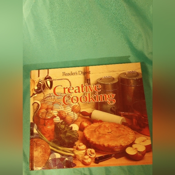 50 Year Old Cookbook Reader's Digest - Picture 1 of 3